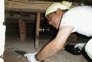 床材はかなり貧弱だ