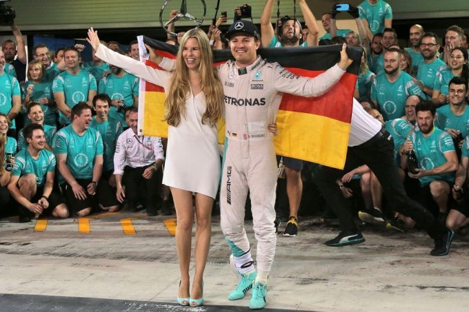 2016Ｆ１グランプリ・チャンピオン、ニコ・ロズベルグが引退を表明