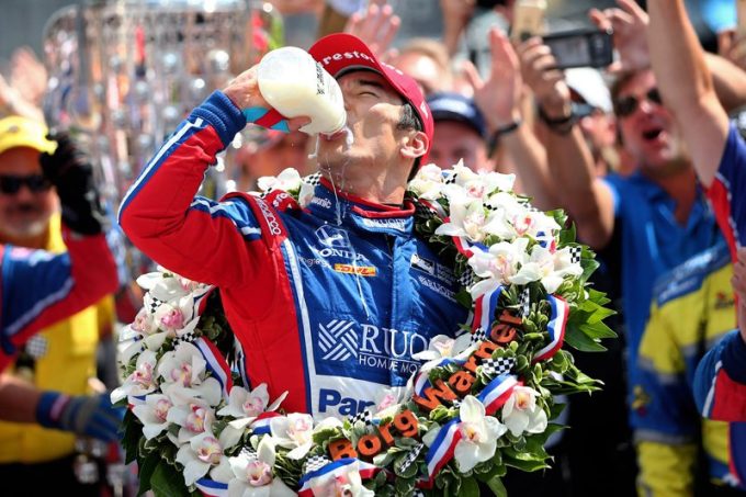 佐藤琢磨、日本人初。インディ５００で優勝！